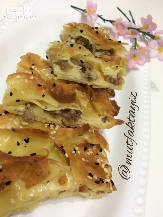 Su Böreği Yapımı (Aşama Aşama Anlatımıyla)