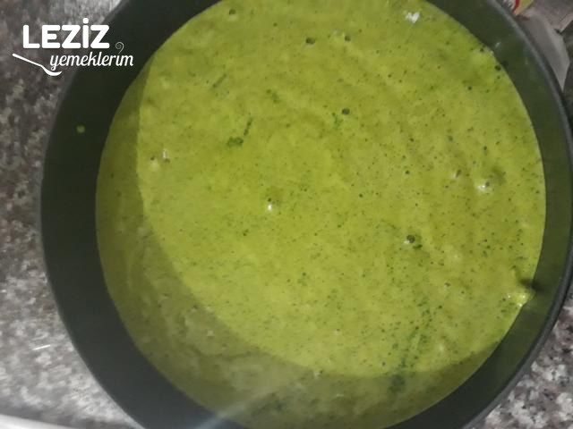 Ispanaklı Pasta (Tam Ölçülü)