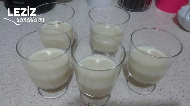 Şeftalili Muhallebi Tatlısı