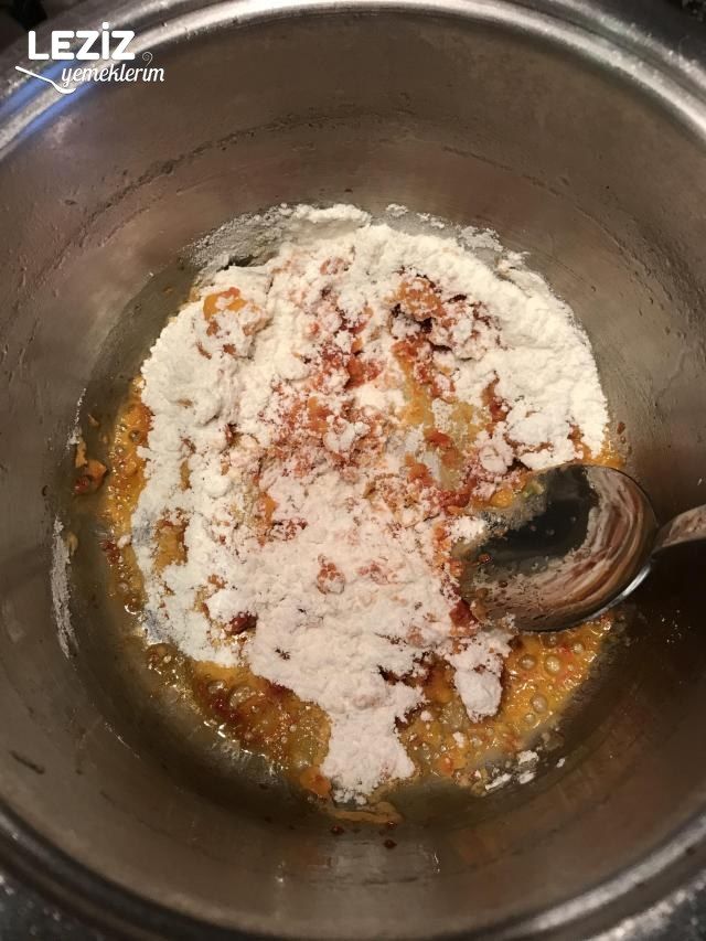 Ekşili Tavuk (Muğla Yöresi)