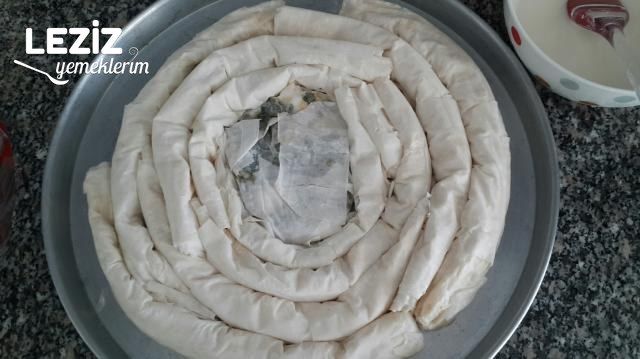Ispanaklı Dolama Börek Tarifi