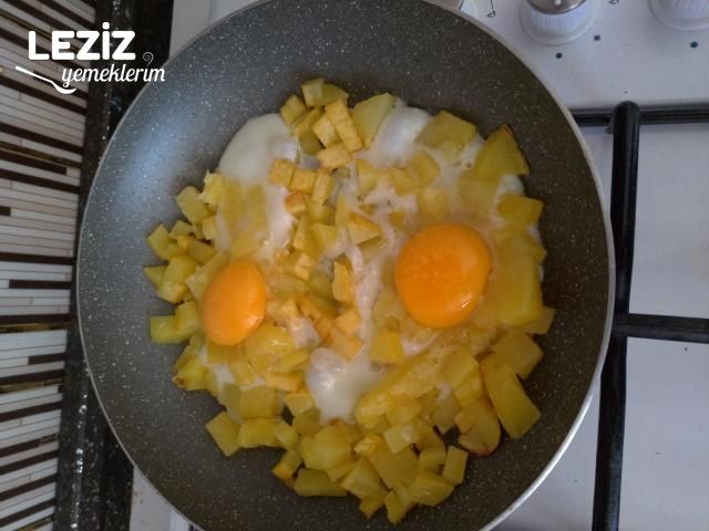 Kahvaltılık Patatesli Yumurta