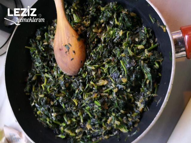 Ispanaklı Bükme Börek