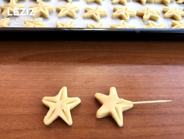 Az Malzemeli Yıldız Kurabiye