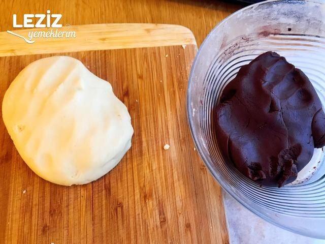 Nefis İki Renkli Rulo Kurabiye