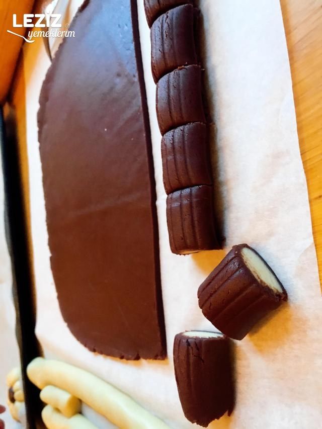 Nefis İki Renkli Rulo Kurabiye