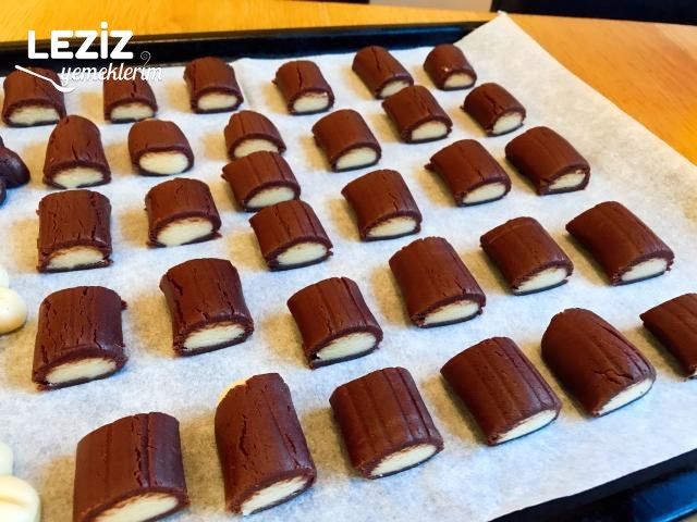 Nefis İki Renkli Rulo Kurabiye