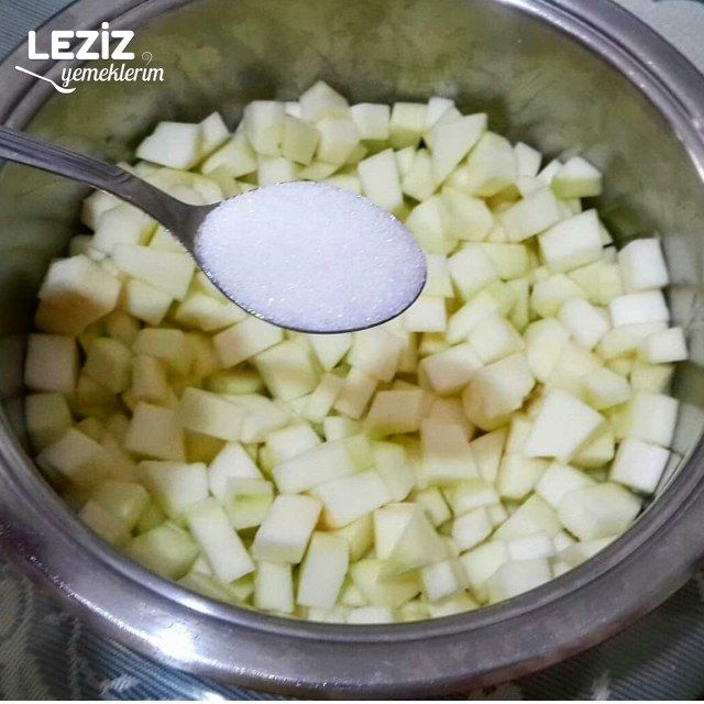 Kaymaklı Kabak Yemeği