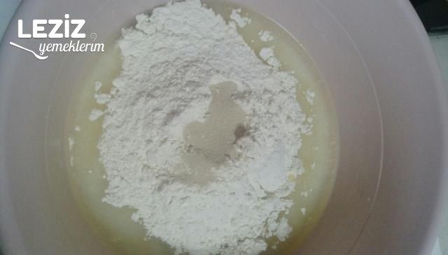 Yumuşacık Üçgen Poğaça