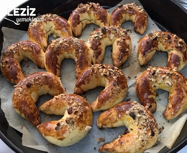 Ay Çöreği (Pastiç)