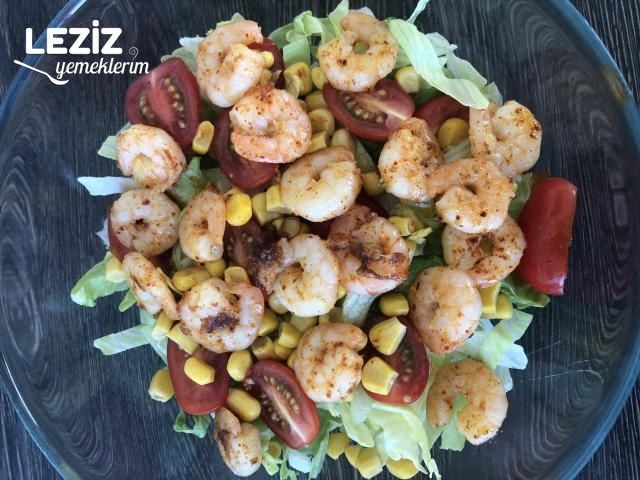 Karidesli Salata