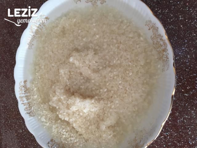 Arpa Şehriyeli Pirinç Pilavı Nasıl Yapıılır?