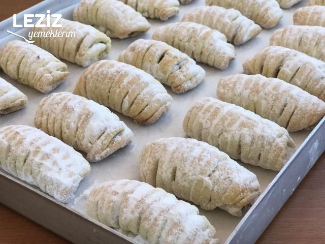 Şekli Şahane Elmalı Kurabiye Tarifi