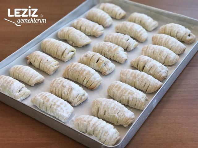 Şekli Şahane Elmalı Kurabiye Tarifi
