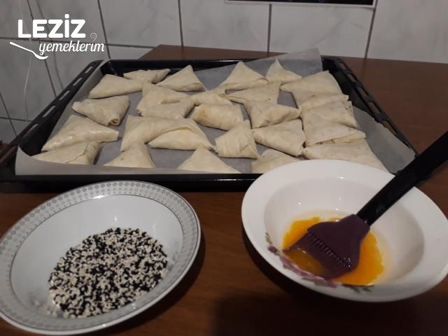 Peynirli Çıtır Muska Böreği