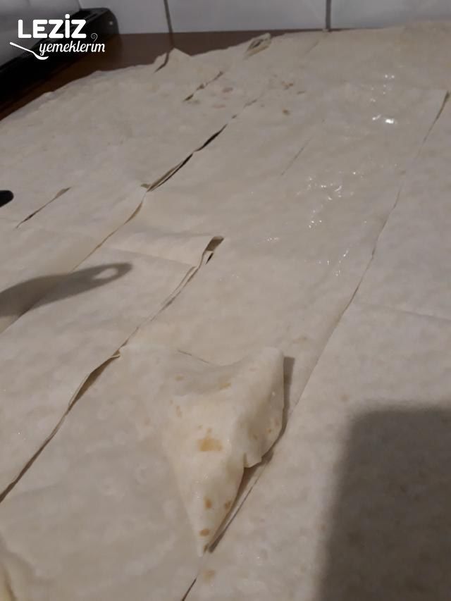 Peynirli Çıtır Muska Böreği