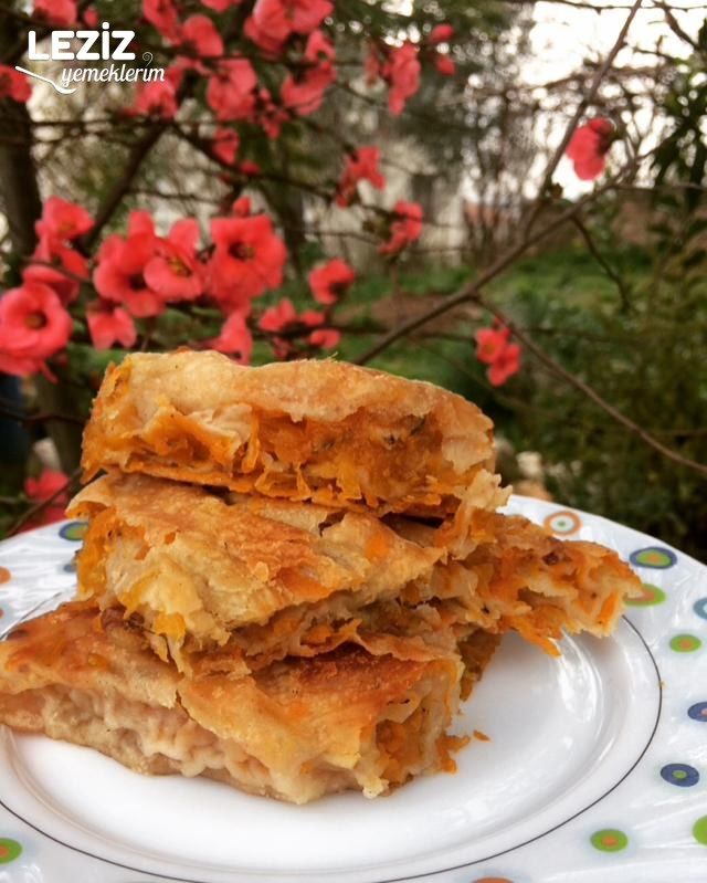 Şekerli Kabaklı Börek