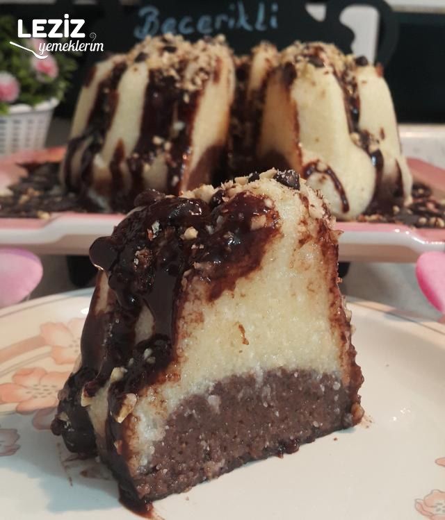 Çift Renkli Sütlü İrmik Tatlısı