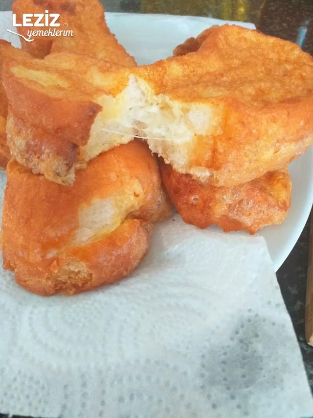 Kaşar Dolgulu Yumurtalı Ekmek