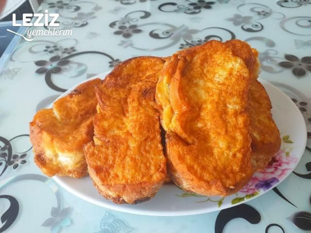 Kaşar Dolgulu Yumurtalı Ekmek