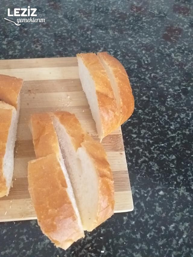 Kaşar Dolgulu Yumurtalı Ekmek