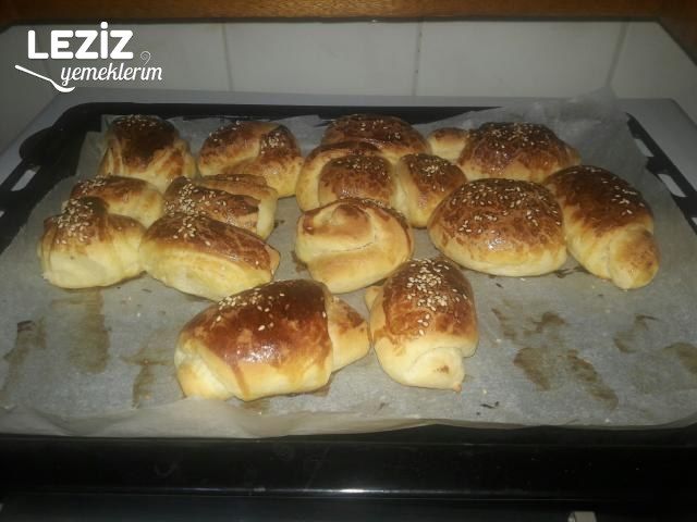 Sade Poğaça (Mayalı)