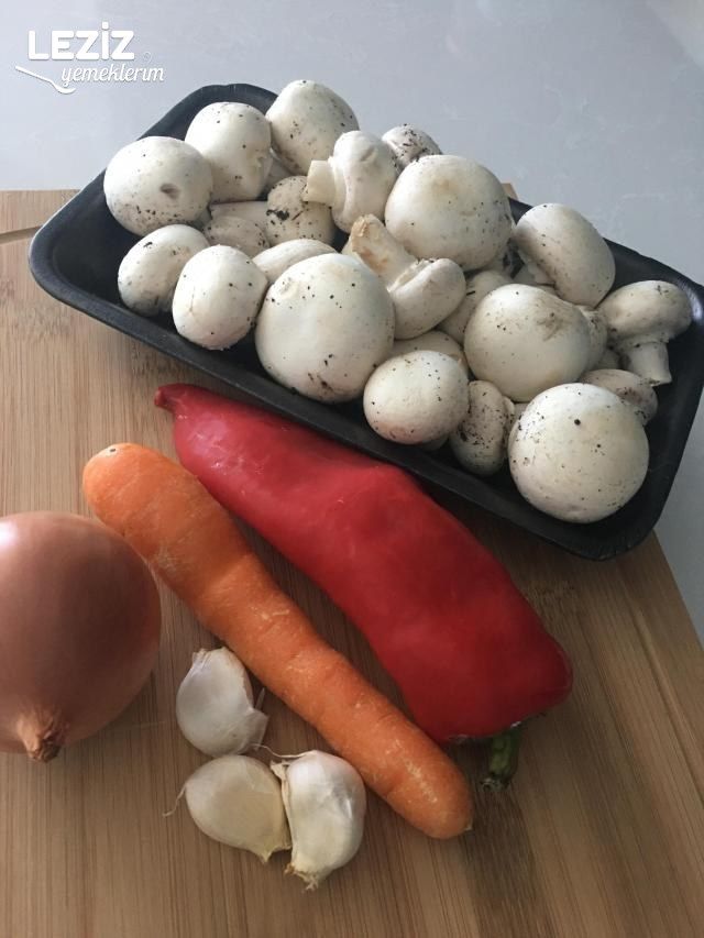 Nefis Sebzeli Mantar Çorbası Tarifi