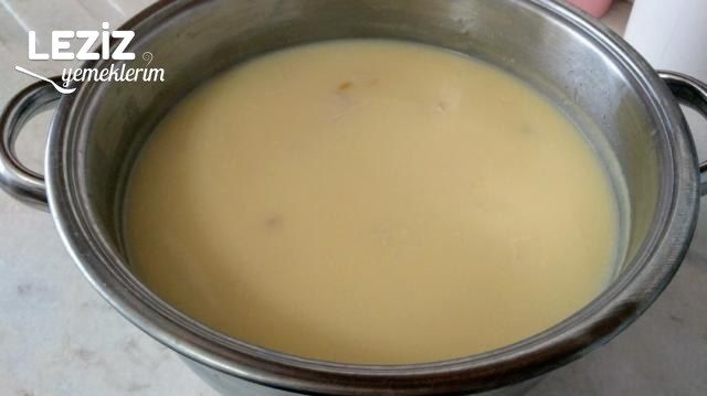 Terbiyeli Tavuklu Şehriye Çorbası