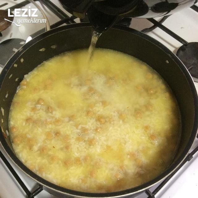 Nohutlu Pirinç Pilavı Tarifi, Nasıl Yapılır