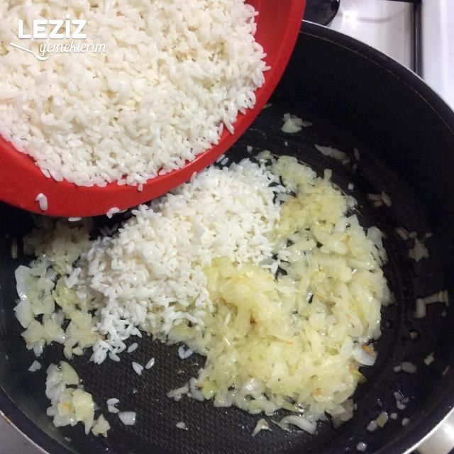 Nohutlu Pirinç Pilavı Tarifi, Nasıl Yapılır