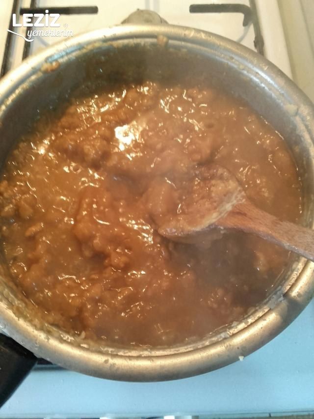 Nefis Un Helvası Yapımı