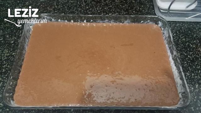 Çikolatalı Islak Kek Tarifi