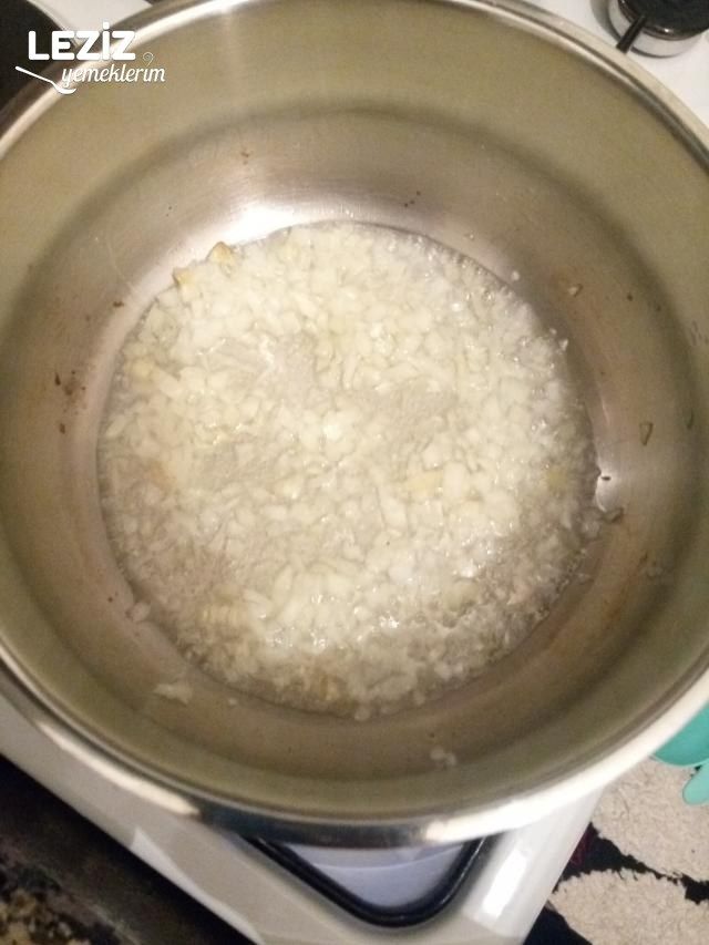 Sebzeli Bol Vitaminli Mercimek Çorbası