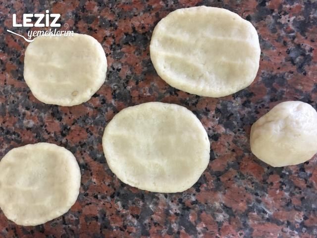 Tel Peynirli Leziz Poğaça