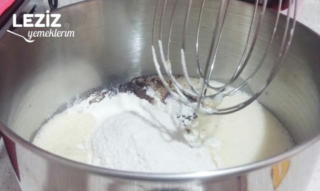 Muhallebi Dolgulu Nefis Kek Tarifi