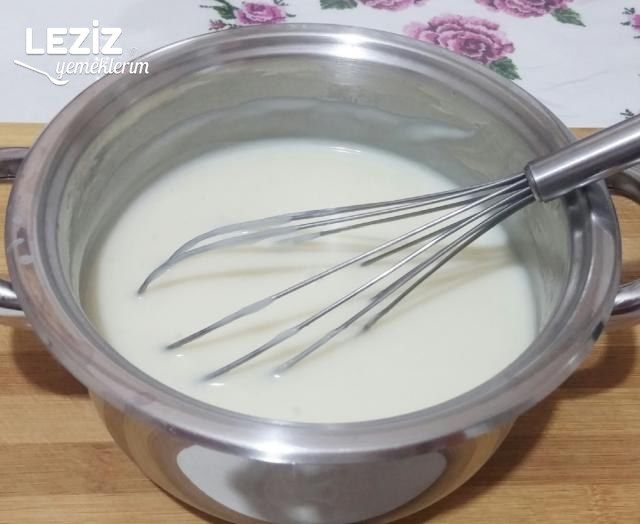 Muhallebi Dolgulu Nefis Kek Tarifi