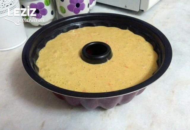 Leziz Havuçlu Tarçınlı Kek