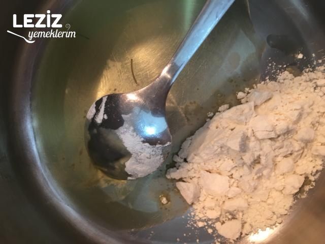 Sütlü Şehriye Çorbası