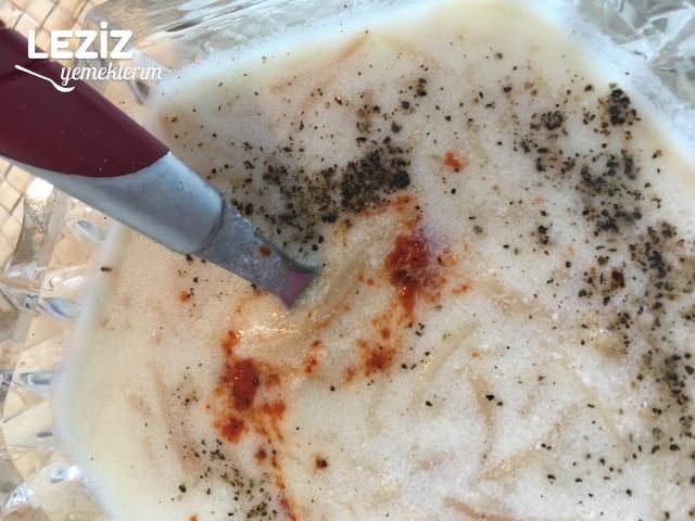 Sütlü Şehriye Çorbası