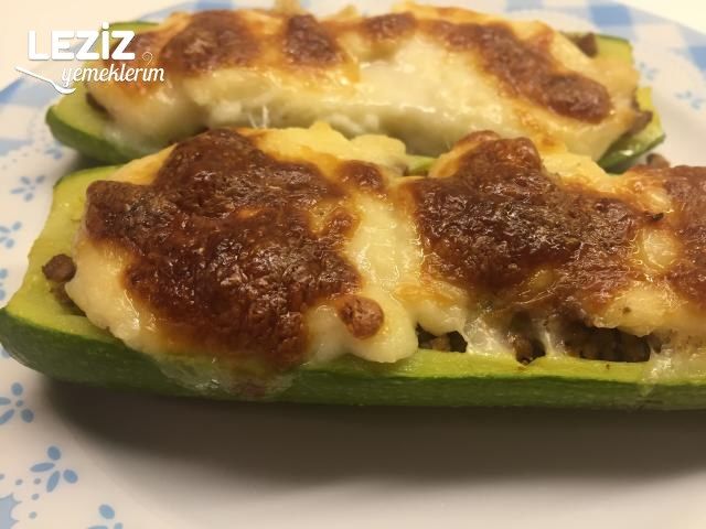 Fırında Kıymalı Kabak Karnıyarık