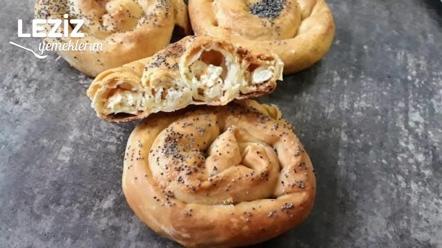 El Açması Peynirli Çıtır Gül Böreği