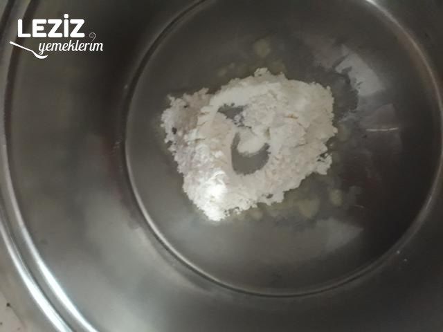 Tavuk Suyu Çorba Tarifi