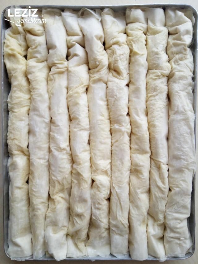 Baklava Yufkasından Çıtır Börek Tarifi
