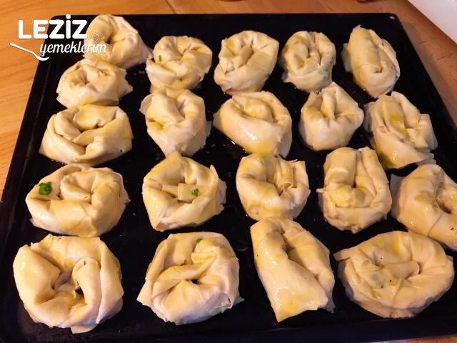 Sodalı Gül Böreği (Tam Lezzetinde)