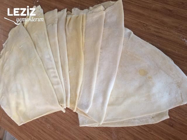 Su Böreği Nasıl Yapılır? (Tüm Aşama Fotoğrafları)