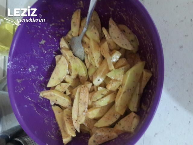İddialı Soslu Elma Dilim Patates