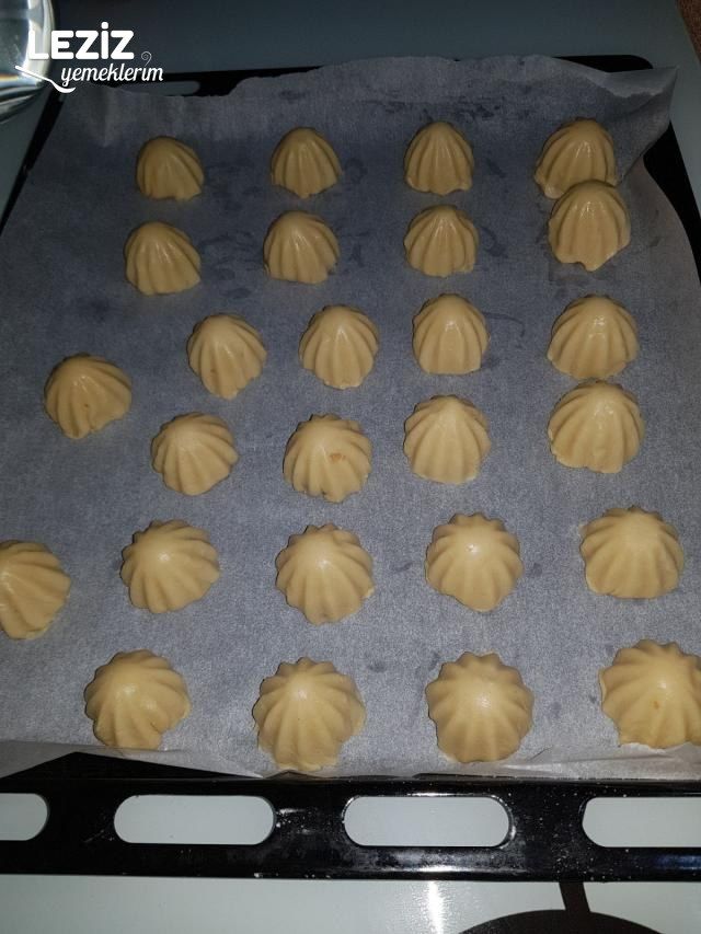 Elmalı Kurabiye (Limonluk İle)