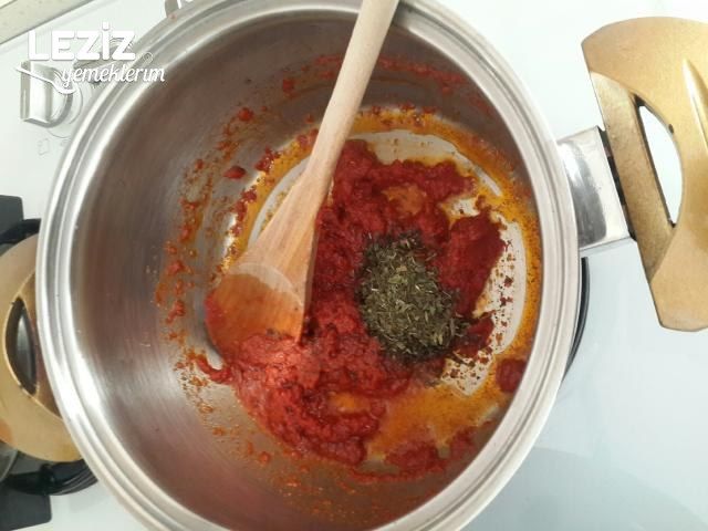 Salçalı Pirinç Çorbası
