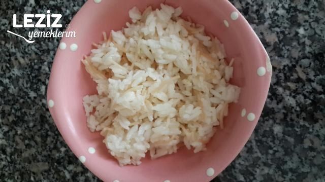 Salçalı Pirinç Çorbası