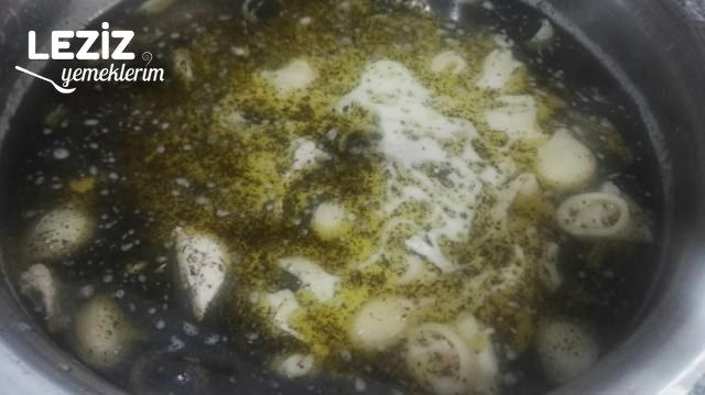 Yoğurtlu Makarna Mantısı